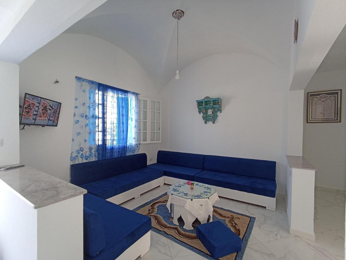 Maison S+1 Tres Bien Equipee A 2Mn De La Plage Kelibia Ngoại thất bức ảnh
