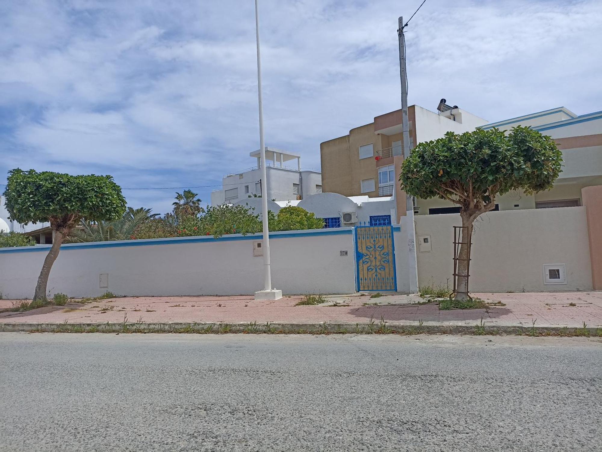 Maison S+1 Tres Bien Equipee A 2Mn De La Plage Kelibia Ngoại thất bức ảnh
